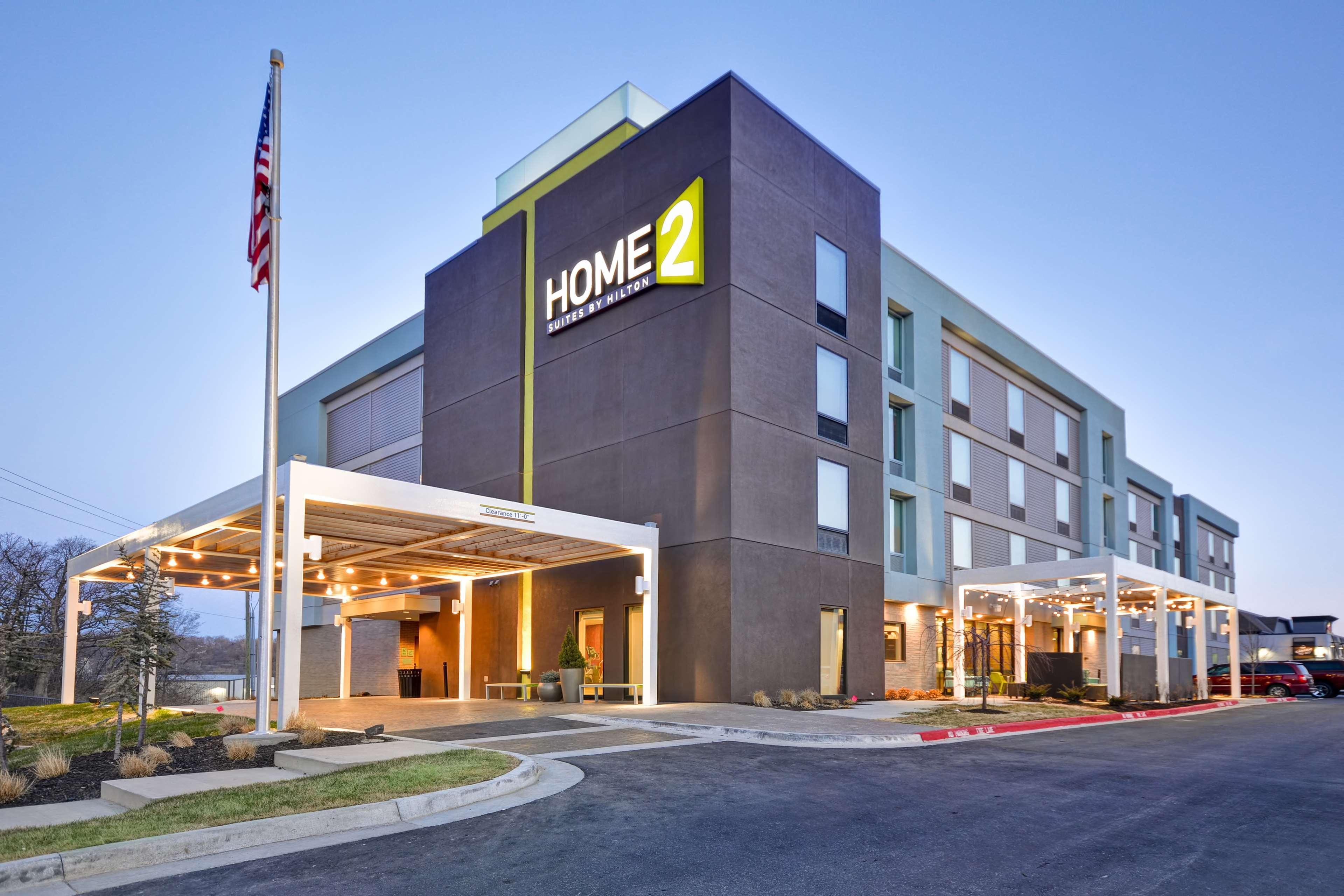 Home2 Suites By Hilton Kansas City Ku Medical Center Εξωτερικό φωτογραφία